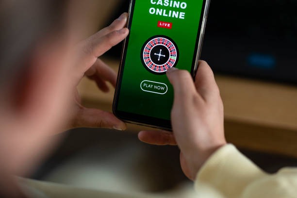 Buffalo King slot interface displayed on dolartoto mobile app
